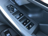 車両の詳細、ご質問につきましては、営業スタッフまでお気軽にご連絡下さいませ。遠方のお客様には実車の詳細動画送信も承ります。お問合せをお待ち致しております。