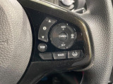 【アダプティブクルーズコントロール】高速道路での長距離走行が楽に!!自動で速度を保つクルーズコントロールが、衝突軽減システムと連携し、前方の車両を感知して車間を保つように速度調節してくれます!!