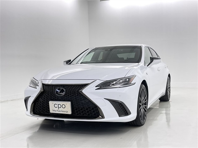 ES 300h Fスポーツ 