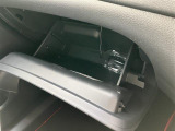 販売・買取・整備・保険・アフターケアまで、カーライフに必要なすべてをトータルサポート。車に関することを一括してお任せできるため、長く快適なカーライフをサポートさせていただきます。