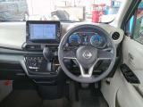 運転席アップ