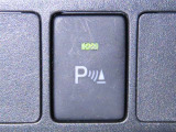 コーナーセンサーを装備しております。