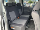 ゆとりある広々とした車内空間は、ドライブを始め買い物やレジャーなど、幅広く活躍します。一人でもみんなとでもお出かけを楽しみましょう!