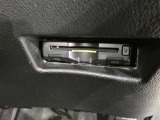 ナビ連動タイプのETC車載機です。ナビゲーションと連動してくれますのでカード未挿入を知らせてくれるなど便利な機能が追加されています。