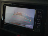 バックガイドモニターを装備しています、車庫入れもラクラクです。