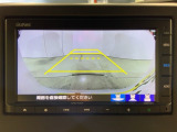 リアカメラ付で、後方をナビ画面で確認。車庫入れも安心です。もちろん、バックギアと連動しています。