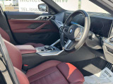 車内での喫煙歴も無く綺麗な状態をキープしております。
