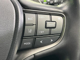 【レーダークルーズコントロール】高速道路での長距離走行が楽に!!自動で速度を保つクルーズコントロールが、衝突軽減システムと連携し、前方の車両を感知して車間を保つように速度調節してくれます!!