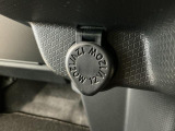 中古車をお選びいただく際に気になる走行距離や修復歴などに加えてキズ・凹みの有無・状態や消耗品の交換、今までの整備状況が &ldquo;ダイハツ認定中古車カルテ&rdquo;でわかります。
