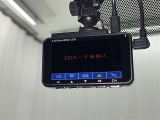 万が一のトラブルのときにも役に立つドライブレコーダーを装備しています。側面衝突や幅寄せ・割り込み対策に!