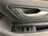 パワーウィンドウです!運転席でラクラク操作!元気なお子様やワンちゃんのイタズラも防いでいただけますよ。