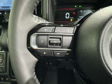 ステアリングスイッチ装備!運転しながら手元でオーディオの操作などができます。