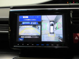狭い道・見通しの悪い交差点・縦列駐車・車庫入れなども安心のマルチビューカメラシステム搭載です。運転時・駐車時の困った場面で心強い味方になってくれます。