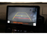 バックモニターがあれば車庫入れ時など、後ろが確認できて安心です。運転に自信がない方にはおすすめの装備です。ただし、バック時目視での確認も忘れずに。