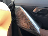 車両の詳細、ご質問につきましては、営業スタッフまでお気軽にご連絡下さいませ。遠方のお客様には実車の詳細動画送信も承ります。お問合せをお待ち致しております。