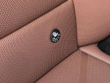 車両の詳細、ご質問につきましては、営業スタッフまでお気軽にご連絡下さいませ。遠方のお客様には実車の詳細動画送信も承ります。お問合せをお待ち致しております。