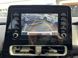 バックガイドモニターで、後方を確認しながら安心して駐車することができます。運転初心者も熟練者も必須の機能ですよ!