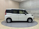 全車1年間の走行距離無制限のロングラン保証付きです。また、さらに安心をお求めの方には1年〜2年の保証延長ができる「ロングラン&alpha;保証」(有償)もお選びいただけます。
