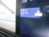 今話題のドライブレコーダー装備車。万が一のトラブルの際、証拠として効果を発揮してくれます。