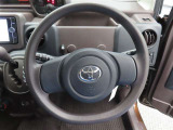ぜひ展示車の運転席に座ってみてください。