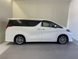 一目でわかる品質表示。厳しいチェックをクリアした高品質車両を揃えています。