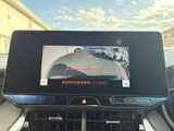 後退確認モニターは、安全な駐車や車庫入れをサポートします。ガイドライン表示により、狭い場所でも安心して操作できます。