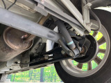 お車を安心してお乗りいただく為には、足回りの定期点検が欠かせません。サービスサポート(有償保証)では無料点検もご提供しており、安心のカーライフをお過ごしいただけるサポート体制が整っています。