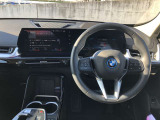 車両の詳細、ご質問につきましては、営業スタッフまでお気軽にご連絡下さいませ。遠方のお客様には実車の詳細動画送信も承ります。お問合せをお待ち致しております。