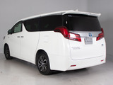 ★展示前点検実施★特殊な機材も用いて、全車点検を実施しております!