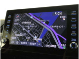 純正ナビを装備。タッチパネル式で使いやすく、お出かけもラクラクです。