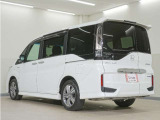 当社では、お客様に安心してお車をお選びいただくため、ご購入前に現車のご確認をお願いしております。