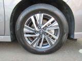 おしゃれは足元から♪♪『205/65R16インチ』♪♪日産純正アルミホイールをはいております♪♪