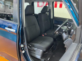 運転席広々