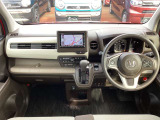 ご納車時には再度洗車・室内清掃を行い展示中についてしまった汚れも落として気持ち良くお乗りいただける状態にして納めさせていただきます!