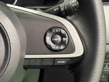 シーンに合わせて走行モードの切り替えが可能!加速したい時に便利なパワーモード。ハンドルを握ったままパワーオン!アダプティブクルーズコントロールで高速走行時や渋滞時などの加減速をサポート