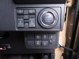 さまざまなシーンでドアの開閉を快適にする便利な機能を搭載!