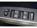 運転席はオート機能付のパワーウィンドウです!