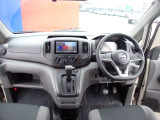 周りが見やすく運転しやすいお車です♪