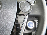 ステアリングスイッチで車両情報を切り替えて必要な情報を確認したりできます。