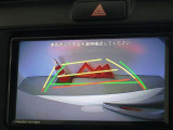 バックガイドモニターを装備しています、車庫入れもラクラクです。