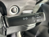 【オートライト(AUTO)】外の明るさをシステムが感知して、自動でヘッドライトが点灯します!ヘッドライトをつけ忘れを防ぐ便利機能です。