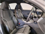 【ご納車前点検】BMW認定中古車は100項目の箇所を徹底的にチェック致します。機械的な箇所や電気系、コンピューターなどをご納車前に点検し、交換基準に達した部品は全て新品に修理返品した後にご納車致します。