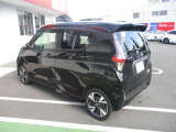 万が一のトラブルにも、全国の3000ケ所の日産サービス工場で修理可能!!年間走行距離無制限、バッテリーも保証対象です!