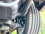 お車を安心してお乗りいただく為には、足回りの定期点検が欠かせません。サービスサポート(有償保証)では無料点検もご提供しており、安心のカーライフをお過ごしいただけるサポート体制が整っています。