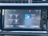 FM・AMラジオやテレビ、Bluetoothなど複数のオーディオソースを画面から選べます。用途に合わせて音源を切り替えられ、通勤やお出かけの際にも使いやすい構成です。