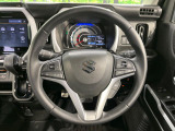 【純正革巻きステアリング】上質な革を使用することで、手にしっかり馴染みとても運転しやすいハンドルです♪