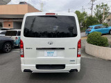 お車の後方画像です。