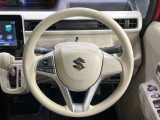 【ステアリングスイッチ】運転中、前方から目線をそらすことなく、オーディオ等の操作が可能な便利機能!安心&快適なドライブを演出してくれます♪