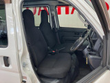 運転席広々