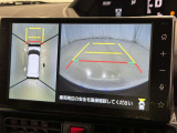 【フロントカメラ】運転席に座った状態で死角になりやすいクルマの前の様子まで確認でき安全ですね♪